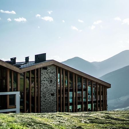 Отель Panoramic Lotsch Sarentino Экстерьер фото