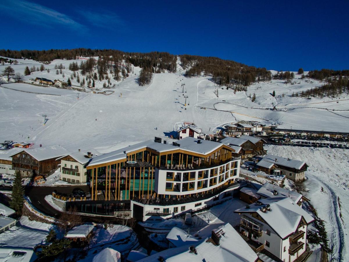 Отель Panoramic Lotsch Sarentino Экстерьер фото